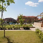 Lägenhetshotell Sorrento Sole Mare Sveti Vlas