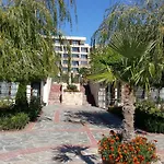 Sorrento Sole Mare Lägenhetshotell Sveti Vlas