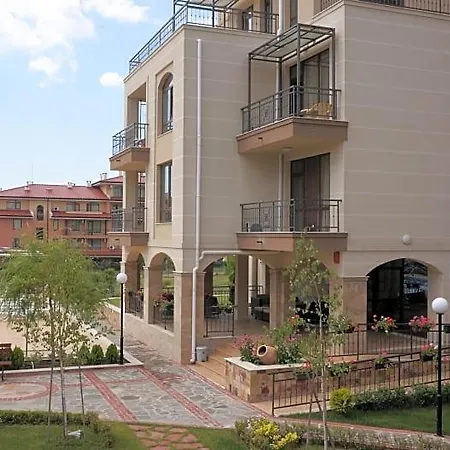 Apartahotel Sorrento Sole Mare 3*