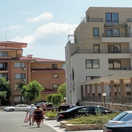 Apartahotel Sorrento Sole Mare Sveti Vlas