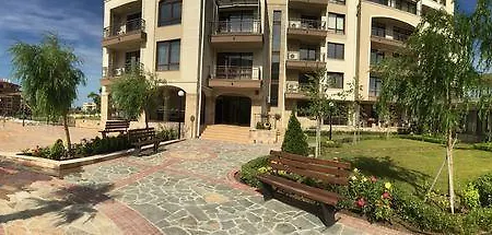 Апартхотел Sorrento Sole Mare 3*